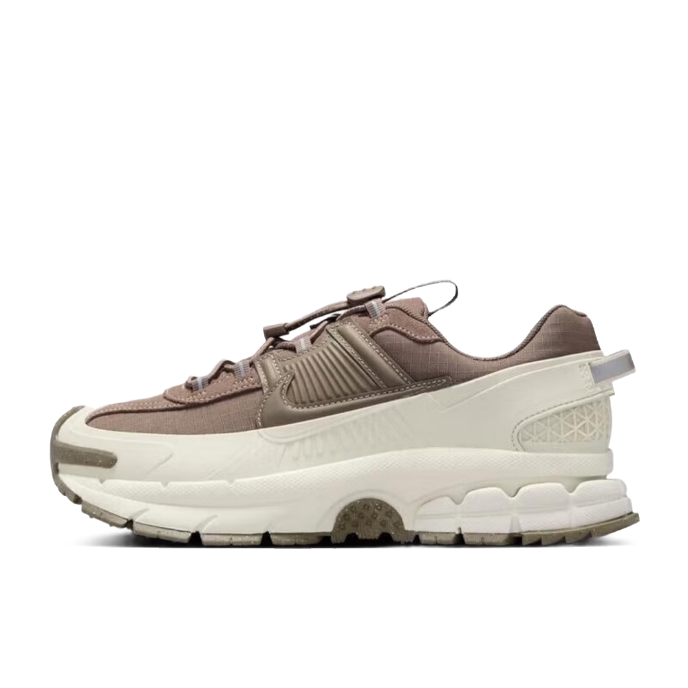 Nike Vomero 5 Roam Soft Comfor - огляд і ціна Running Shoes
