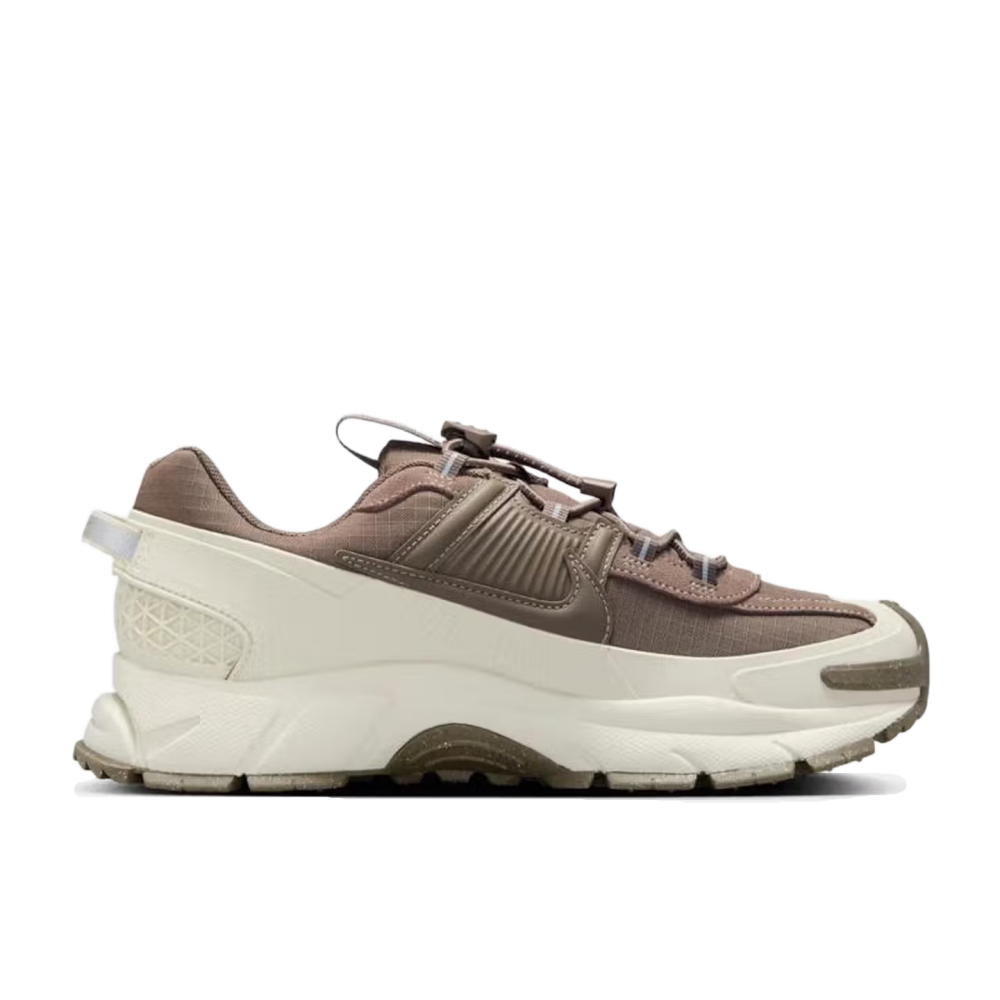 Nike Vomero 5 Roam Soft Comfor - огляд і ціна Running Shoes