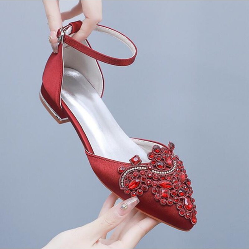 2cm Flat Heel Pointed Hollow S - огляд і ціна Sandals